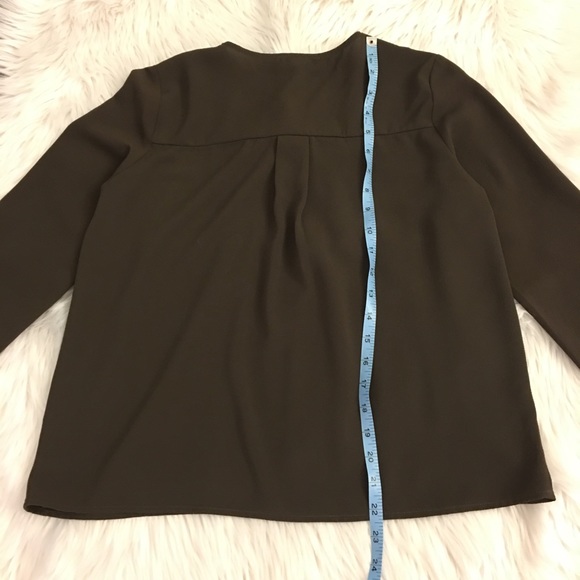 Olive green lace up top - Picture 6 of 8